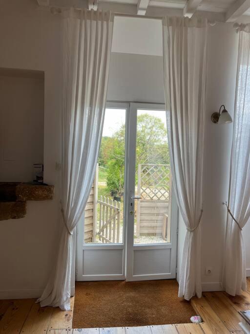 Beau Gite Dans Domaine Viticole & Arboricole Cursan Εξωτερικό φωτογραφία