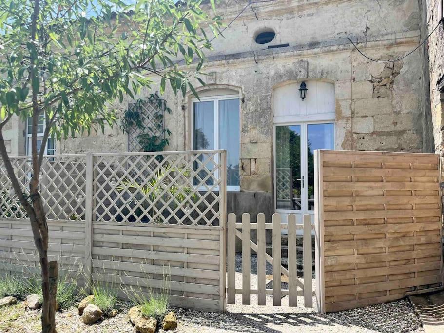 Beau Gite Dans Domaine Viticole & Arboricole Cursan Εξωτερικό φωτογραφία